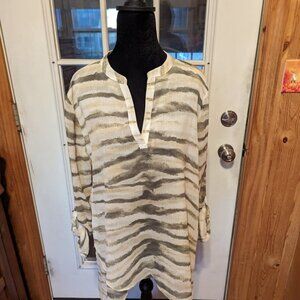 Blouse Chico's size 2 Large